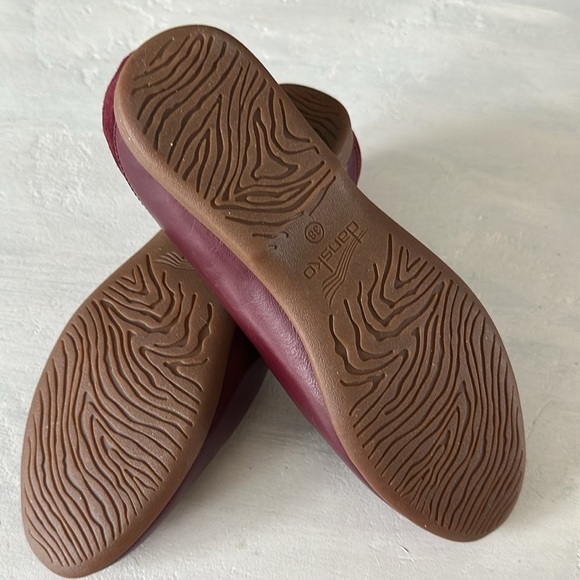Dansko Lace Loafers Glazed Leather & Suede Slip-Ons Flats in Wine Size 38 7-7.5 - Picture 16 of 16